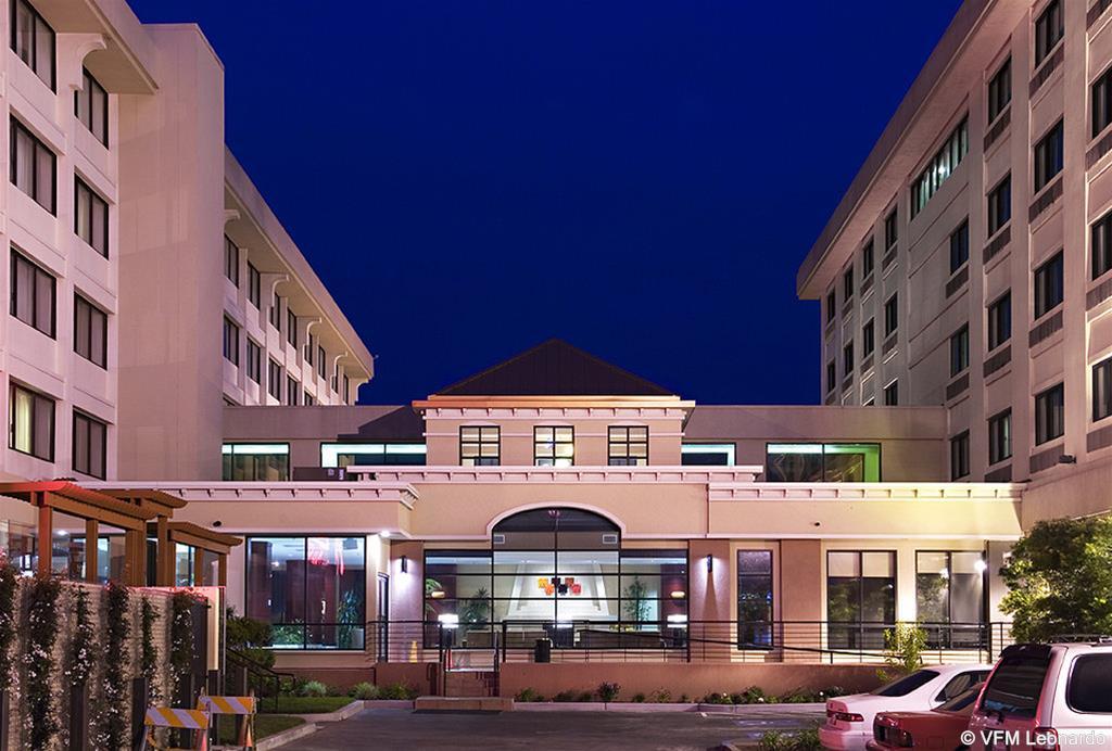 Doubletree By Hilton San Francisco South Airport Blvd Hotell South San Francisco Exteriör bild