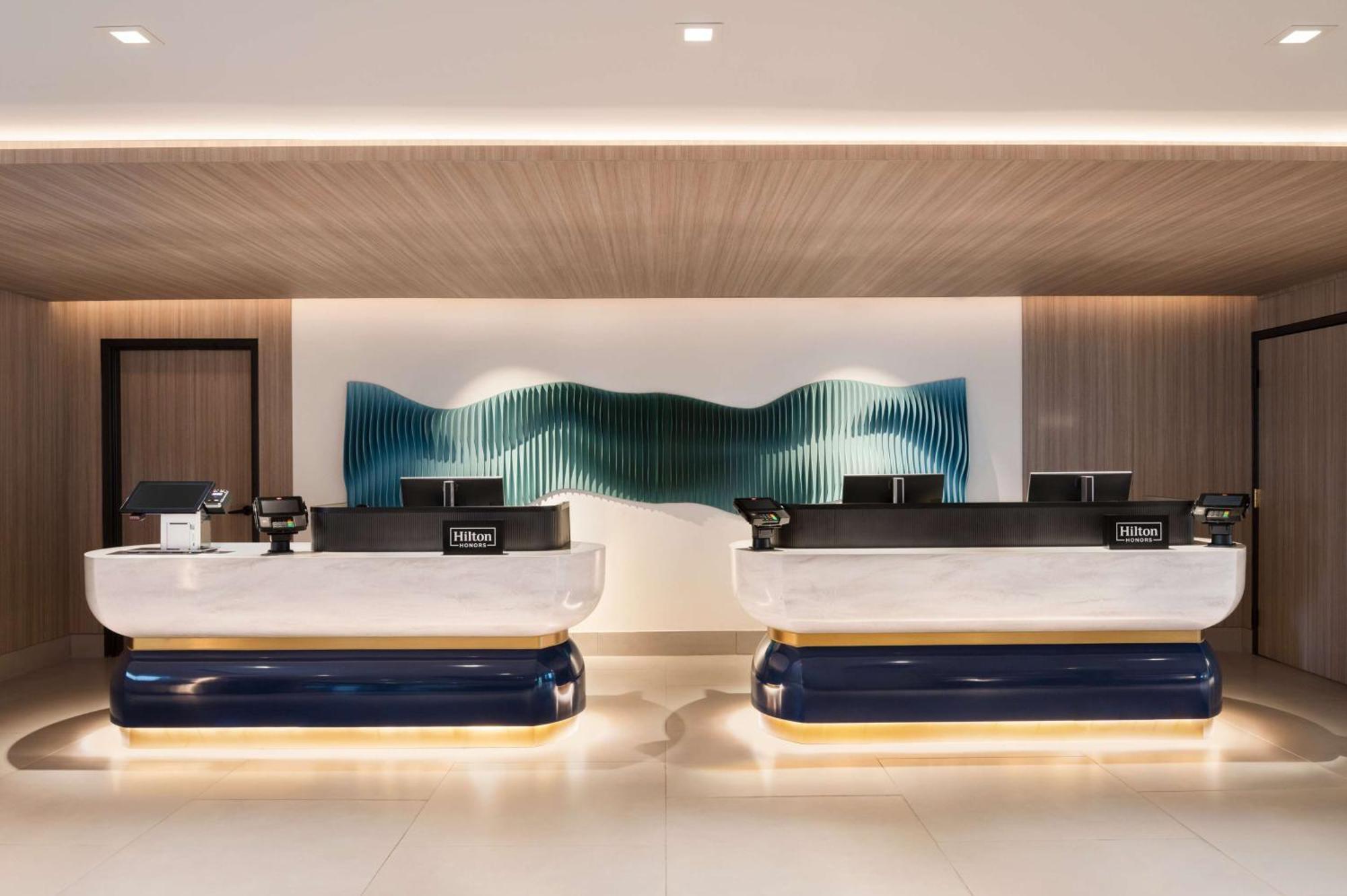 Doubletree By Hilton San Francisco South Airport Blvd Hotell South San Francisco Exteriör bild